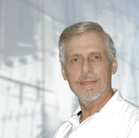 Portrett av Mark S. Frankel
