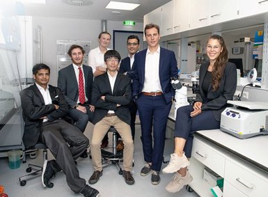 Nicolas Rivron together with his research group at the Austrian Academy of Sciences