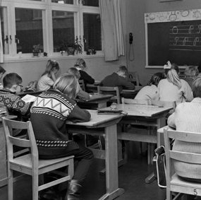bildet er tatt fra en skole på samme tid, men er ikke knyttet til den omtalte studien