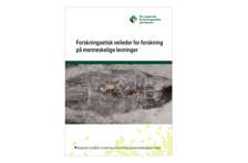 Forsiden av veilederen med bilde av levninger fra en grav.